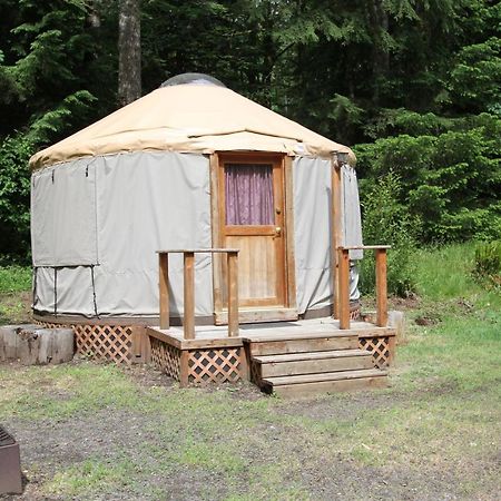 Mount Hood Village Yurt 1 ภายนอก รูปภาพ