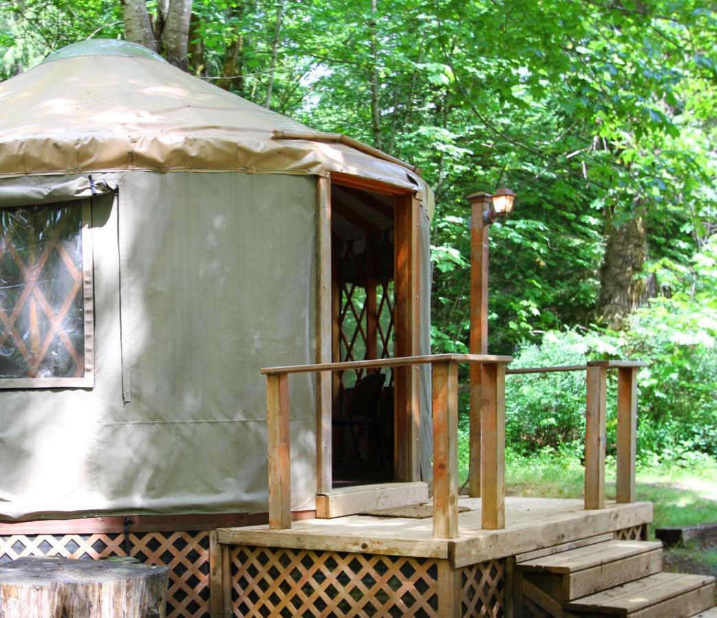 Mount Hood Village Yurt 1 ภายนอก รูปภาพ